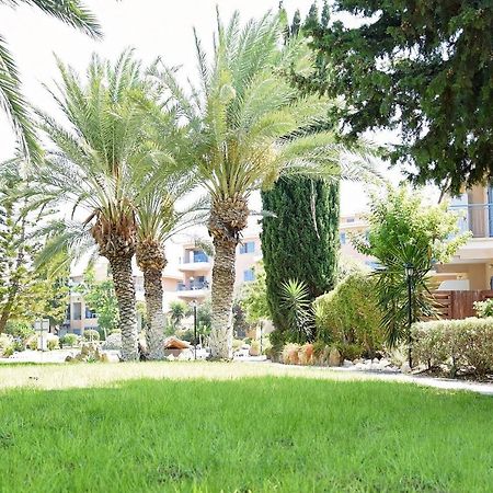 Holiday Apartment Walking Distance To The Sea Paphos Exterior foto